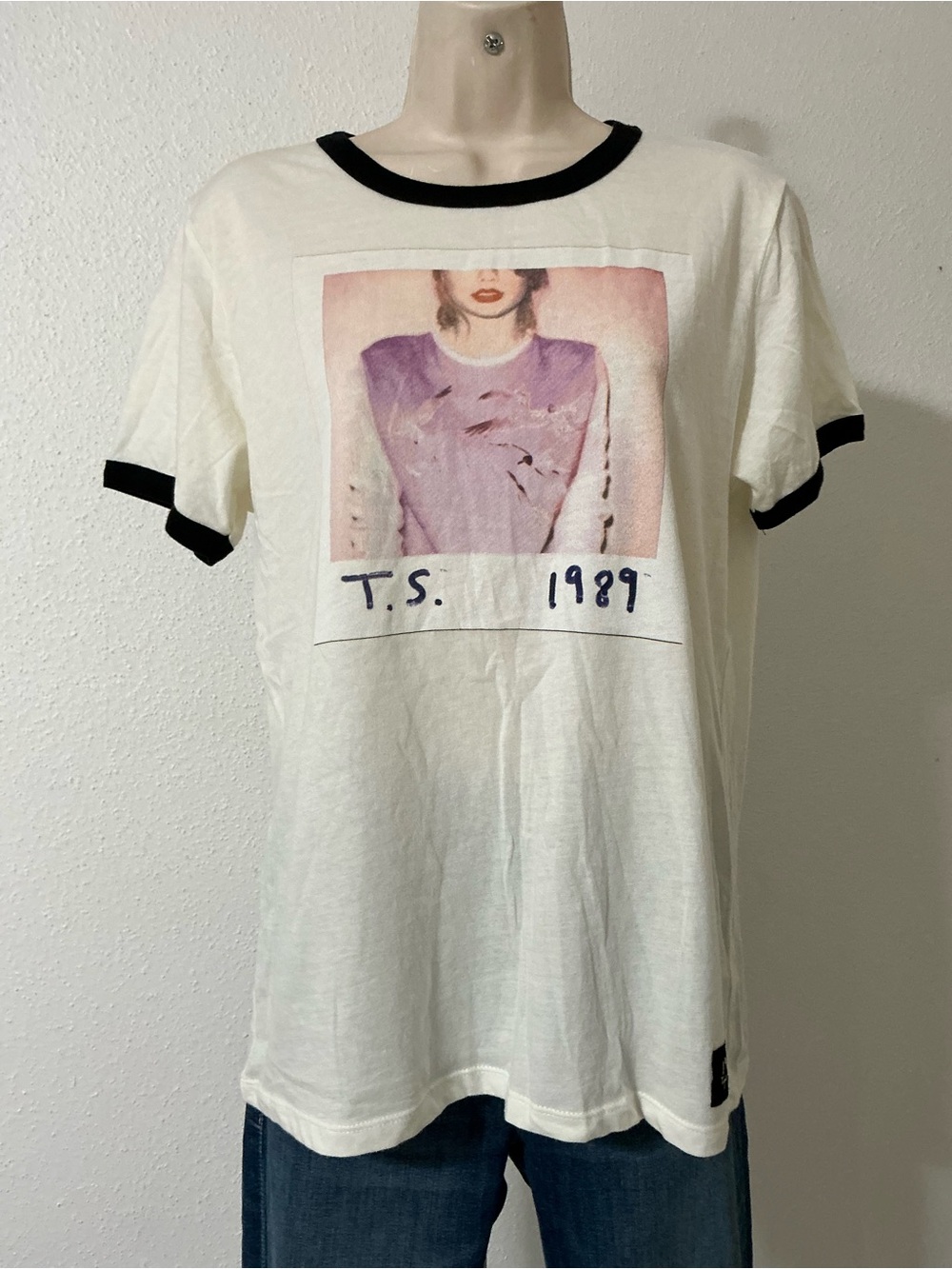 Taylor Swift 1989 World Tour Shirt Polaroid XL